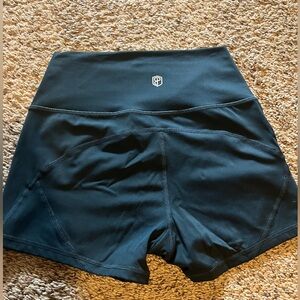 Born Primitive Go To Booty Short spandex